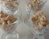 Meggyes-joghurtos pohárkrém recept fázis 3 fotója