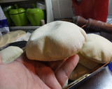 Foto del paso 12 de la receta: Pan de pita fácil