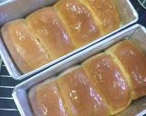 Foto langkah ke 4 dari resep Soft Bread with Whipped cream.