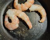 Foto del paso 2 de la receta: Gambones con salsa de setas