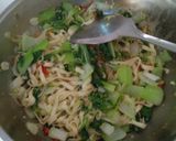Foto langkah ke 6 dari resep Mie goreng tok tok.