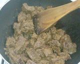 A picture of step 4 of Tala hua gosht Hyderabadi.