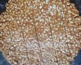 गुड़ की चिक्की (gur ki chikki recipe in Hindi) रेसिपी चरण 5 फोटो