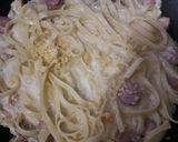 Foto langkah ke 7 dari resep Fettucini Carbonara Simple.