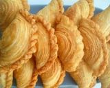 Foto langkah ke 7 dari resep Karipap kari ayam dan kentang.