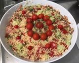 Une image de l'étape 15 de Salade de semoule aux tomates, concombre, poivrons et lomo.