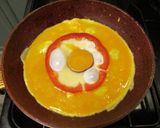 Paprikás 🌶️ hagymás 🧅tojáskarika 🍳 recept fázis 4 fotója