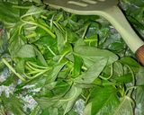Foto langkah ke 4 dari resep Sayur Tumis Bayam dan Toge.