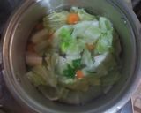 Foto langkah ke 4 dari resep Soup Sayur Kuah Saring.