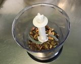 Une image de l'étape 3 de Tarte aux prunes crème de pistache.