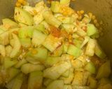 A picture of step 2 of Lauki Chana Dal.