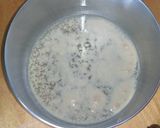 Foto del paso 1 de la receta: Pretzel hot dogs / perros calientes envueltos en pretzel