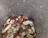 A picture of step 3 of Kesari dry fruit milk.