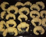 Foto del paso 7 de la receta: Medialunas de Manteca