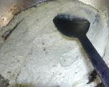 A picture of step 2 of Methi malai mutter.