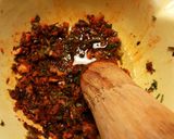 Foto del paso 5 de la receta Caballas fritas con majado imperial, y guindillas