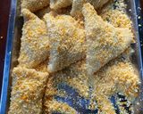 Foto langkah ke 4 dari resep Risol Rogout Segi Tiga.