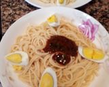 صورة لخطوة 5 من وصفة معكرونة بصلصة الطماطم 😋😋😋