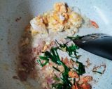 Foto langkah ke 2 dari resep Nasi Goreng Daun Jeruk Bumbu Iris.
