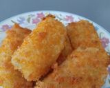 Foto langkah ke 5 dari resep Risoles Rogout sosis sayur ekonomis.