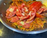 A picture of step 2 of Gazar ki sabji.