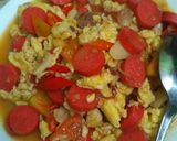 Foto langkah ke 5 dari resep Orak arik telur sosis.