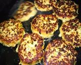 A picture of step 8 of Chicken burger petties.