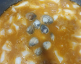 Foto del paso 5 de la receta: Fideuá con sepia y berberechos