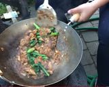 A picture of step 11 of (Video inside) Thai Pad see ew ผัดซีอิ๊ว.