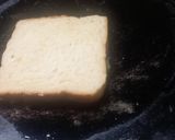A picture of step 3 of Open Italian bread toast.