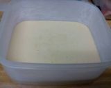 Foto langkah ke 2 dari resep Tiramisu Cake *no scale, no oven, no mixer*.