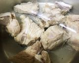 Hình bước làm 1 của món Canh Bông Cải Nấu Sườn