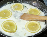 Foto del paso 5 de la receta: Salmón en salsa de Limón 🍋al queso Emmental🧀