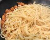 Pasta con rana pescatrice passaggio 3 foto
