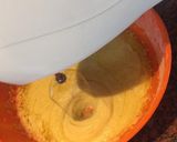A picture of step 2 of Creamy Turkish Basbousa Cake.