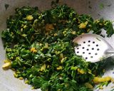 A picture of step 7 of Methi dry sabzi.