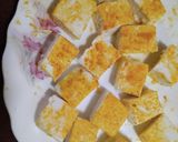 A picture of step 2 of Chatpata Palak Paneer.