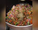 A picture of step 2 of Tuna rice.