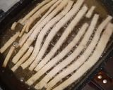 Foto langkah ke 3 dari resep Long Potato Fries.