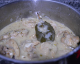 Foto del paso 4 de la receta: Pollo guisado en salsa