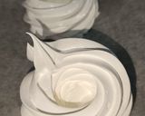 Foto del paso 4 de la receta: Mini Pavlovas rellenas de crema de mascapone