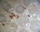 A picture of step 6 of Chickoo and dry fruit smoothie.