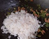 Foto langkah ke 3 dari resep Nasi Goreng Cabe Hijau.