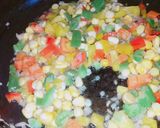 A picture of step 2 of Mango and tomato sauce veg pasta.