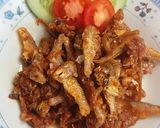 Foto langkah ke 4 dari resep Ikan Asin Kriuk Bumbu Sambel.