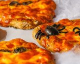 Foto del paso 1 de la receta: Pizzetas Halloween
