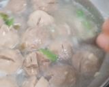 Foto langkah ke 2 dari resep Resep Kuah Bakso Simple.