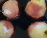 Foto del paso 3 de la receta: Peras al vino tinto