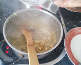 Foto del paso 3 de la receta: Longuerones en salsa