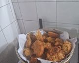 Foto del paso 9 de la receta: Buñuelos de lechuga y cebolla